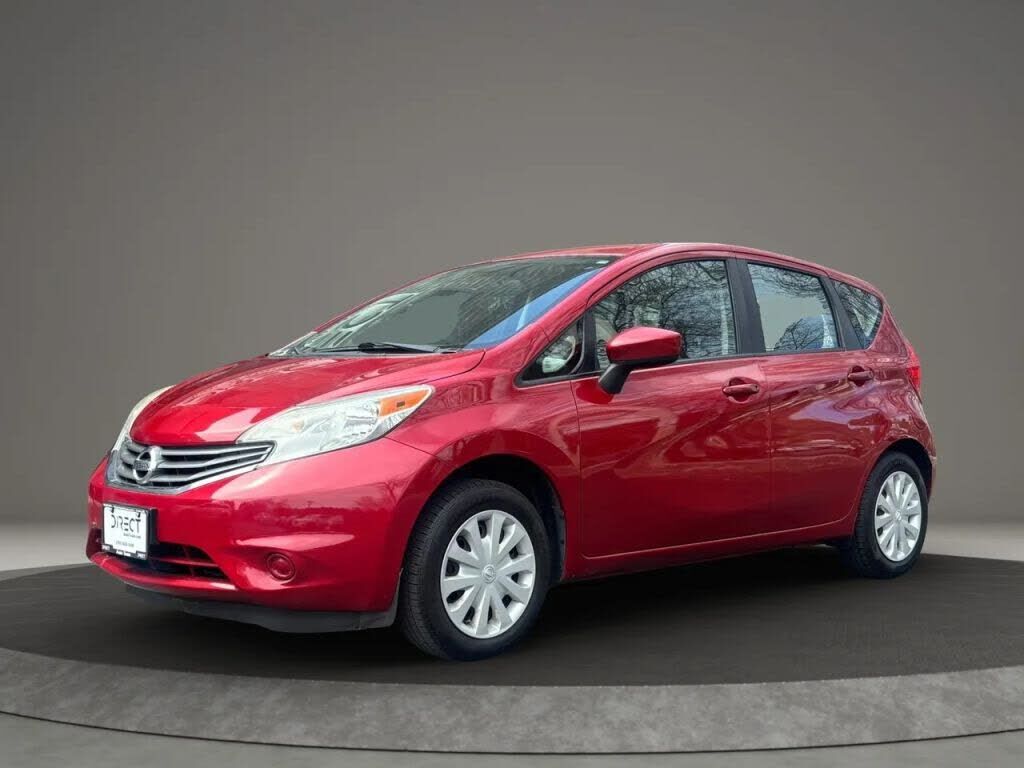 2015 NISSAN Versa