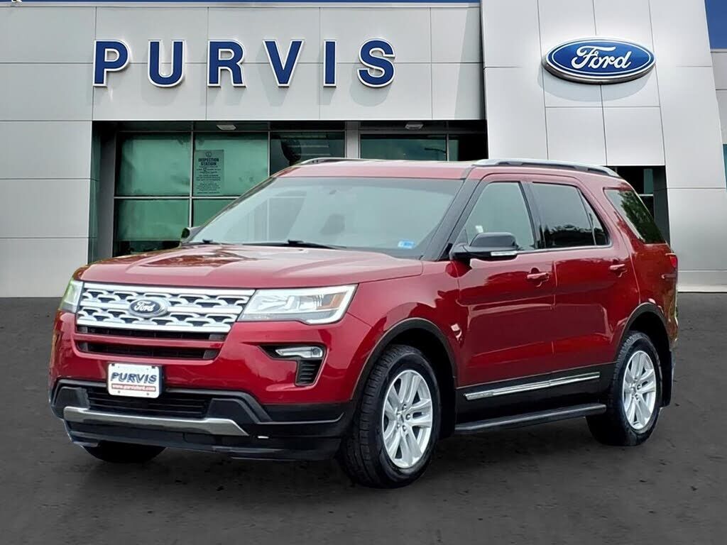 2018 FORD Explorer