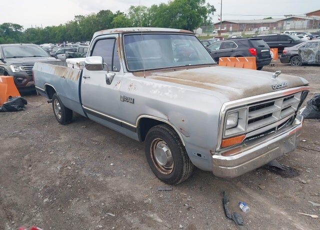 1989 DODGE D-Series
