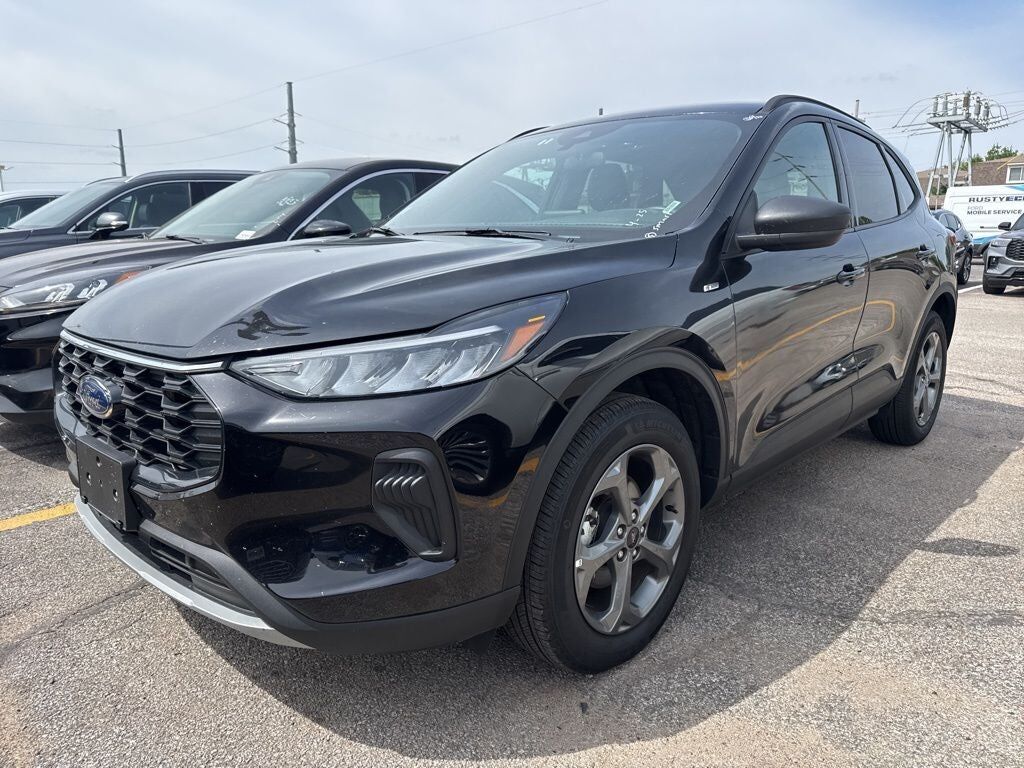 2025 FORD Escape
