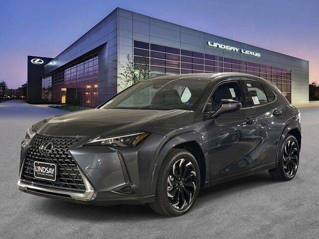 2026 LEXUS UX