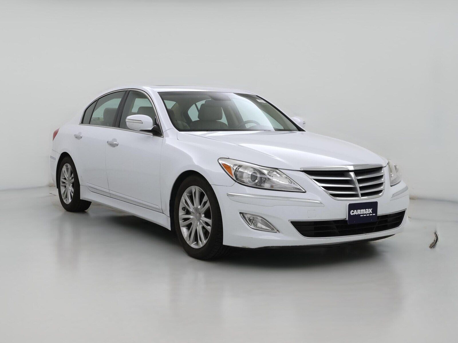 2014 HYUNDAI Genesis