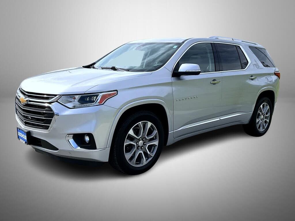 2021 CHEVROLET Traverse