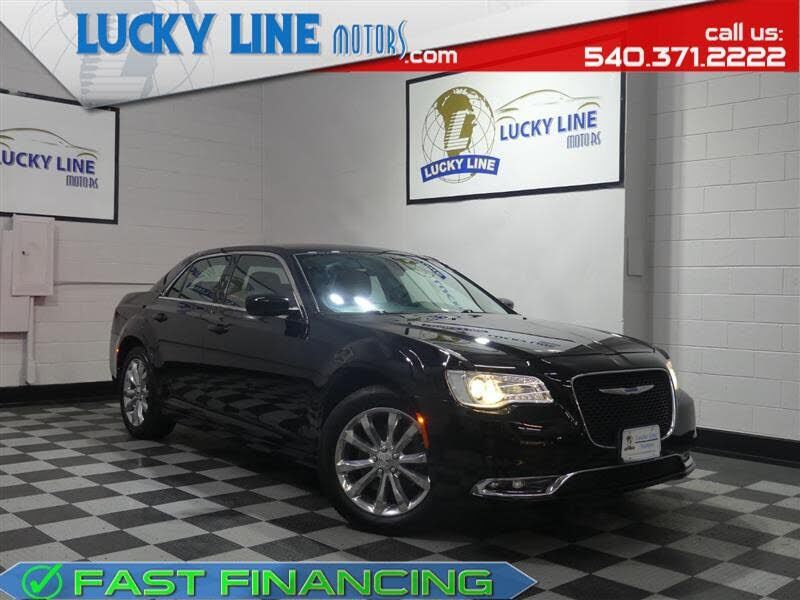 2018 CHRYSLER 300