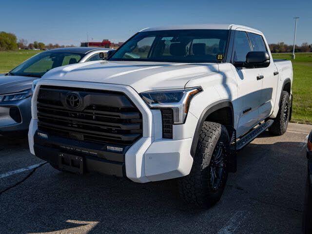 2023 TOYOTA Tundra