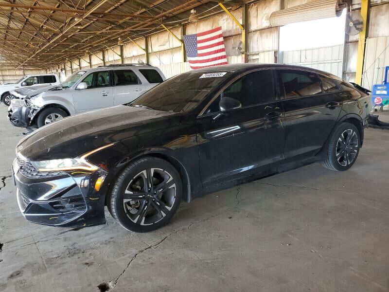 2022 KIA K5