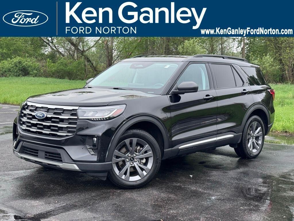 2025 Ford Explorer