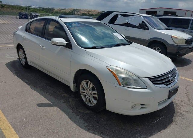 2010 NISSAN Altima