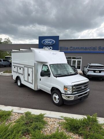 2027 FORD E-350