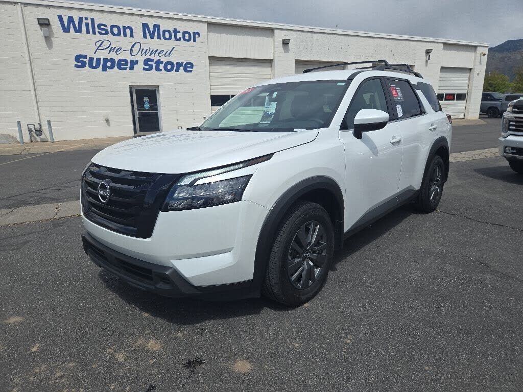 2025 NISSAN Pathfinder