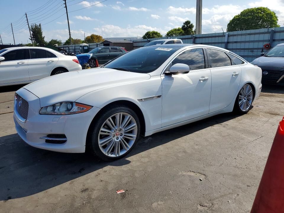 2014 JAGUAR XJ