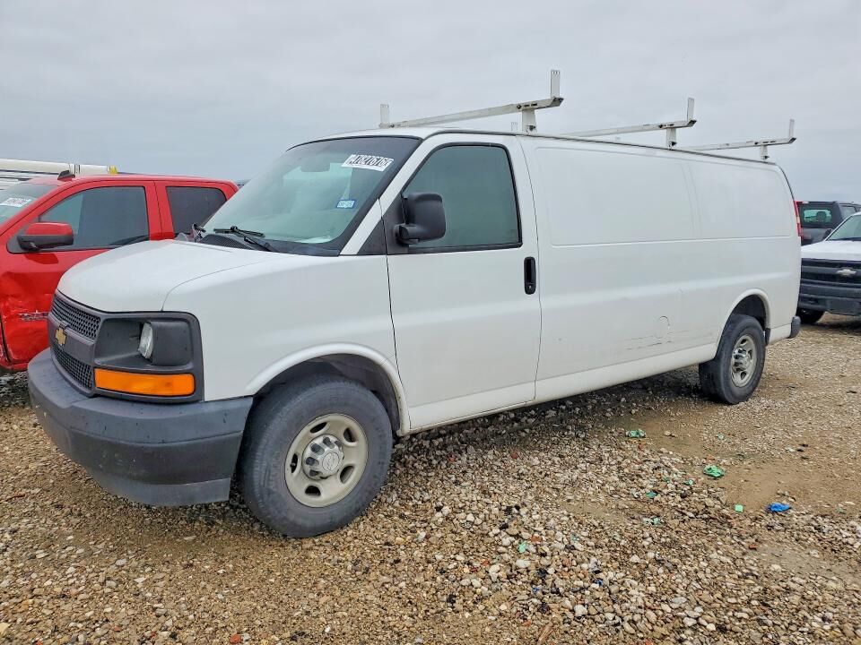 2017 CHEVROLET Express