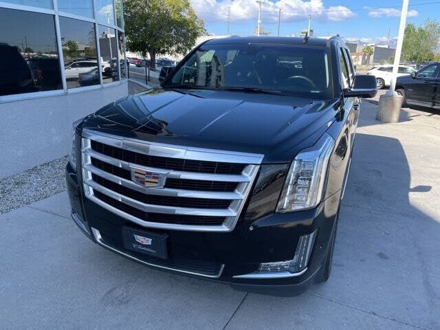 2019 CADILLAC Escalade