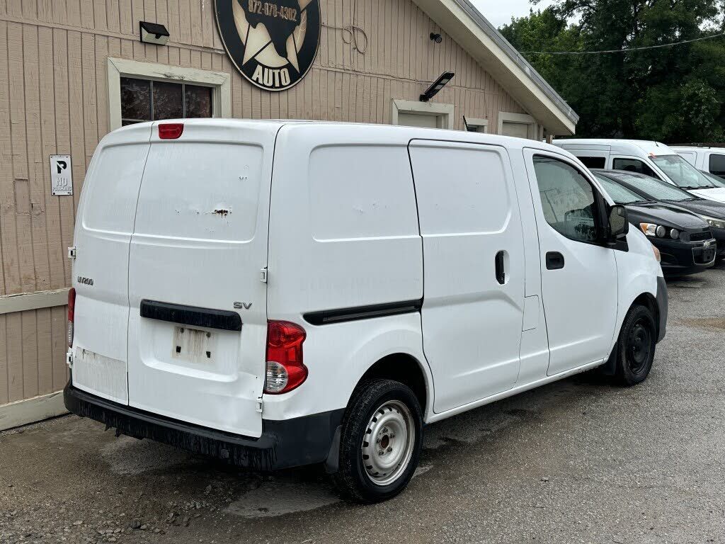 2016 NISSAN NV200