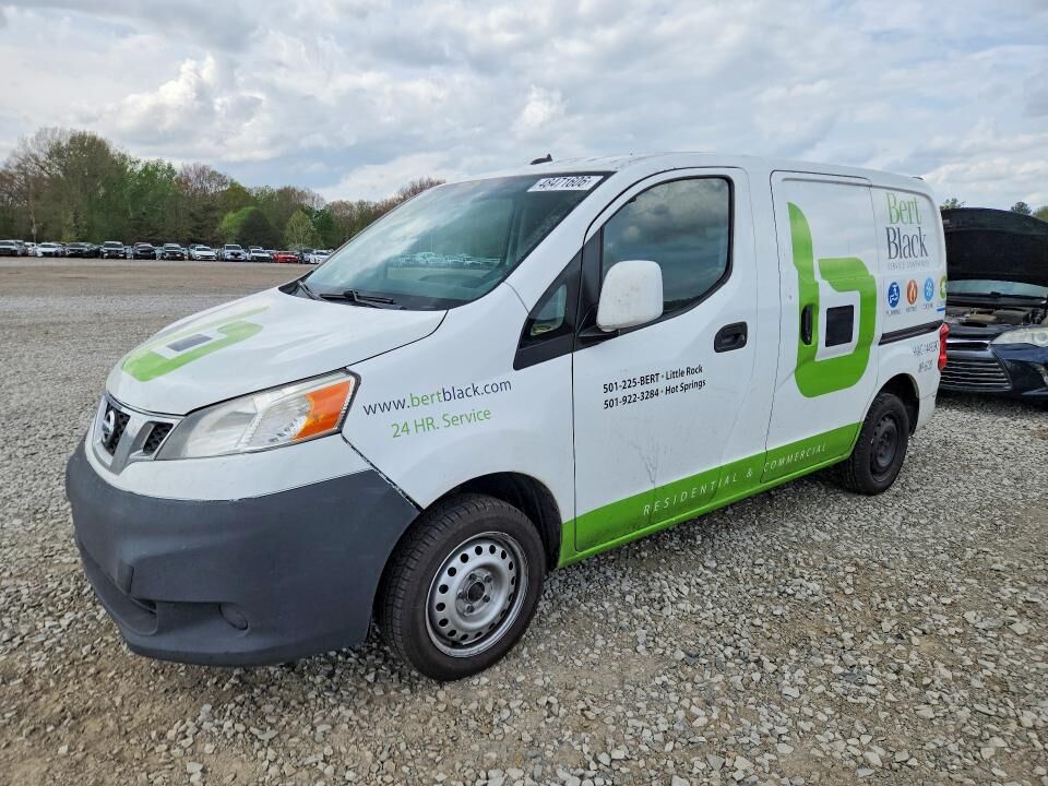 2021 NISSAN NV200