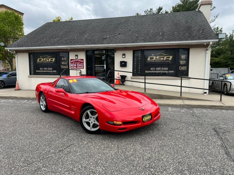 2004 CHEVROLET Corvette
