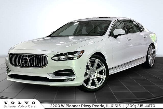 2019 VOLVO S90