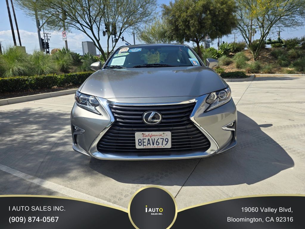 2018 LEXUS ES