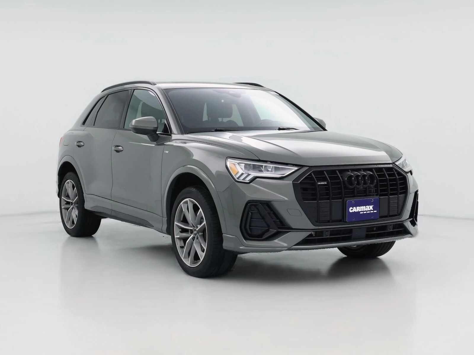2022 AUDI Q3
