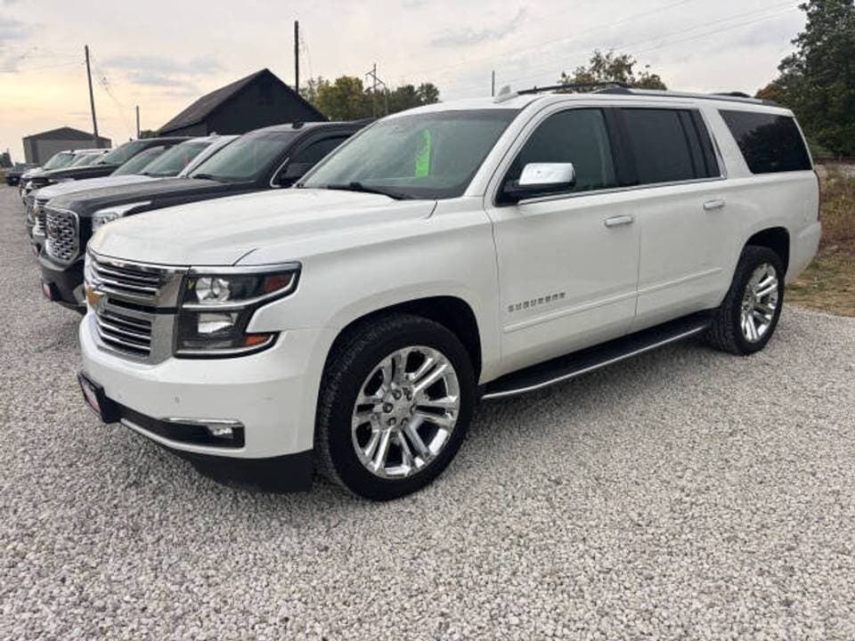 2017 CHEVROLET Suburban