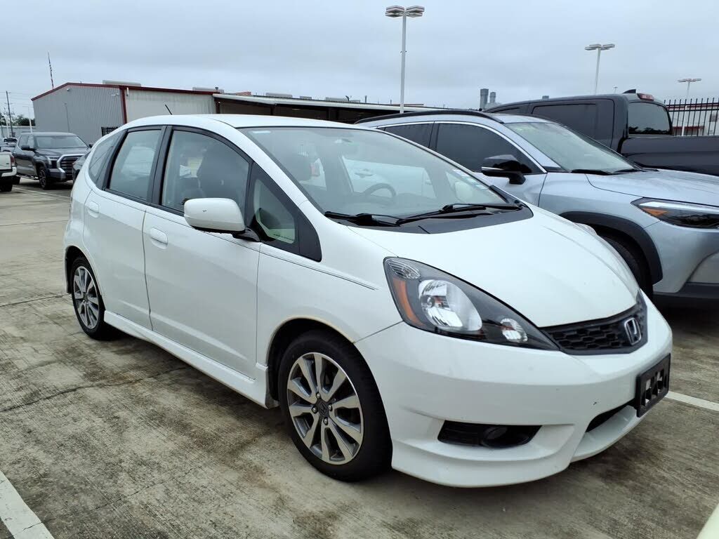 2013 HONDA Fit