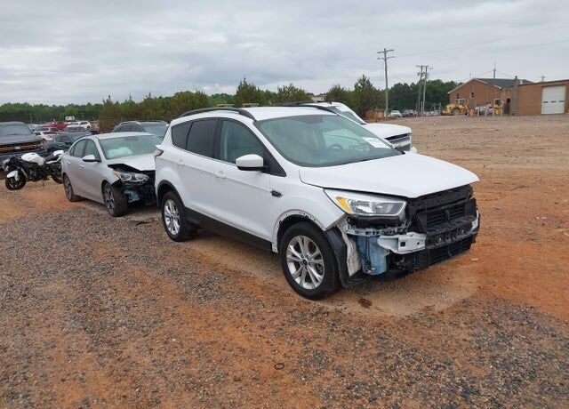2018 FORD Escape