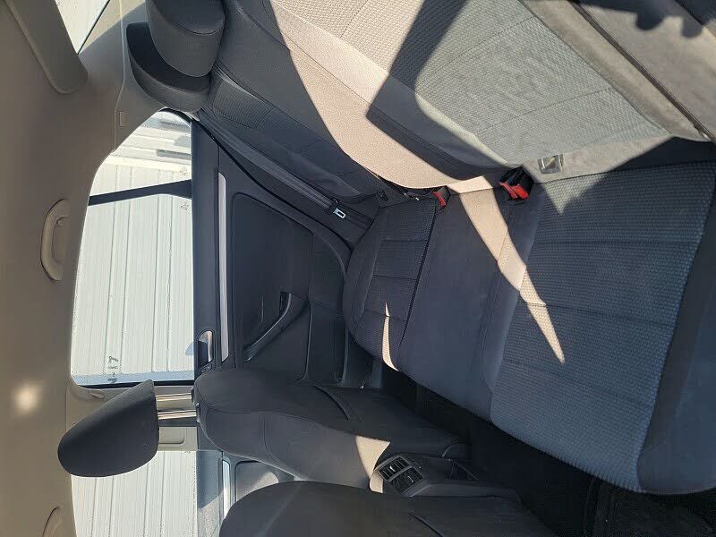 2010 VOLKSWAGEN Jetta