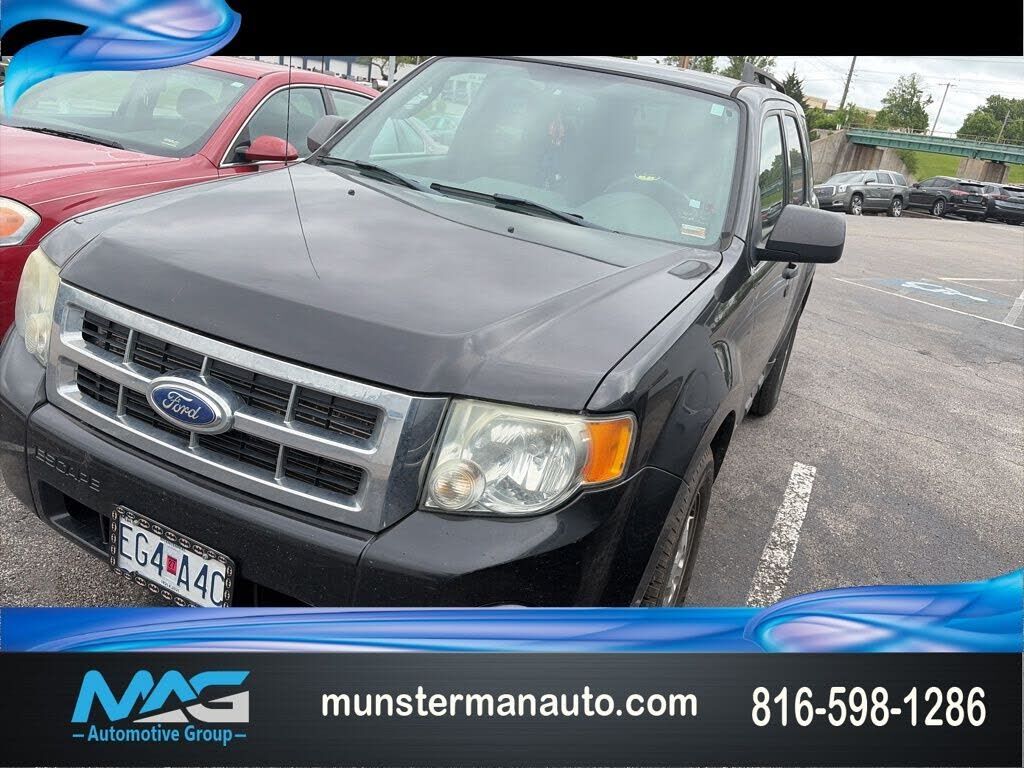 2011 FORD Escape