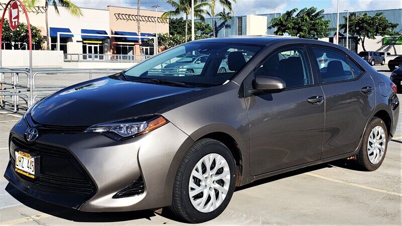 2018 TOYOTA Corolla