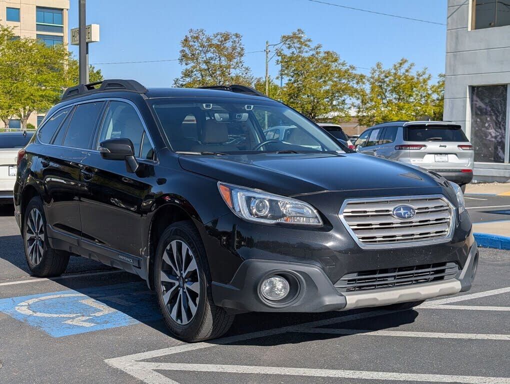 2017 SUBARU Outback