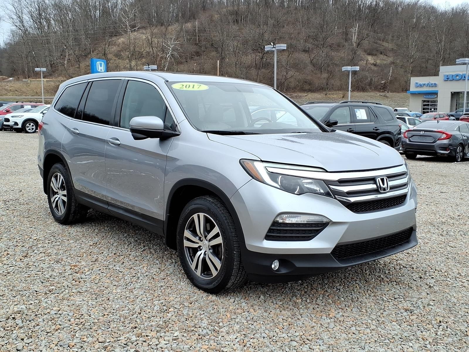 2017 HONDA Pilot
