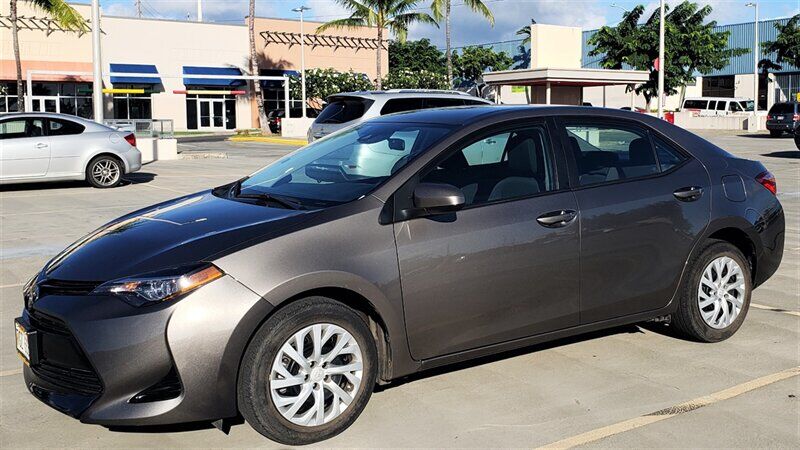 2018 TOYOTA Corolla
