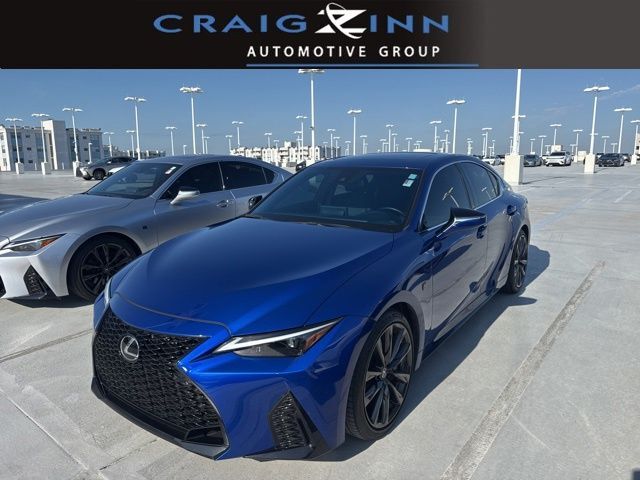 2025 LEXUS IS