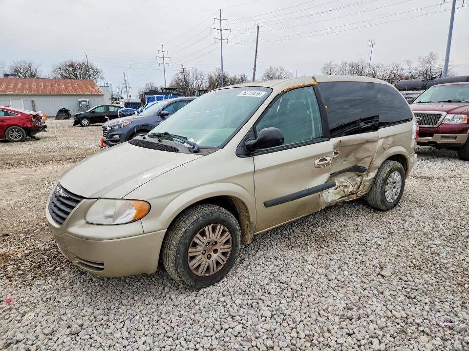 2005 CHRYSLER Town and Country