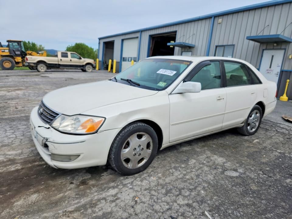 2004 TOYOTA Avalon