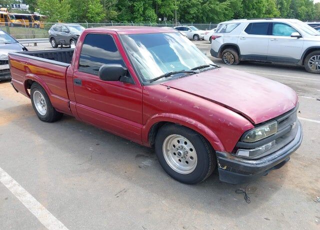 1999 CHEVROLET S-10 Pickup