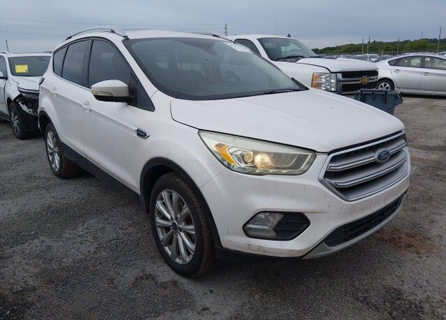 2017 FORD Escape