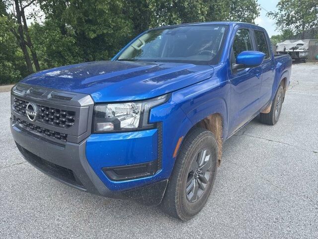 2025 NISSAN Frontier
