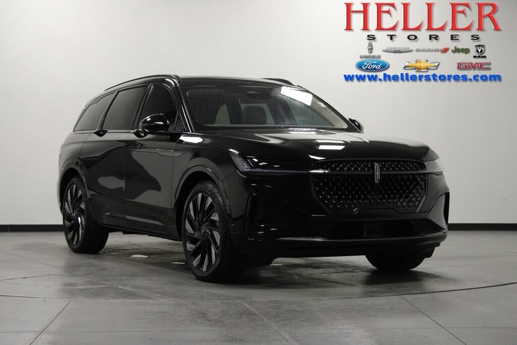 2025 LINCOLN Nautilus