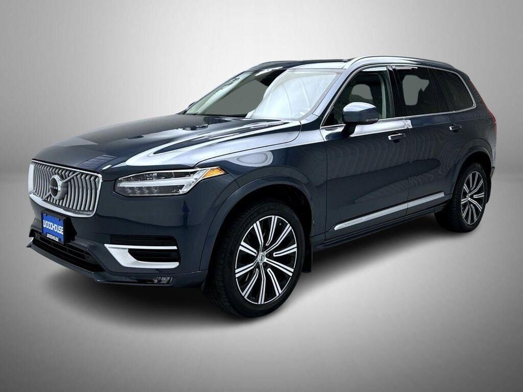 2020 VOLVO XC90
