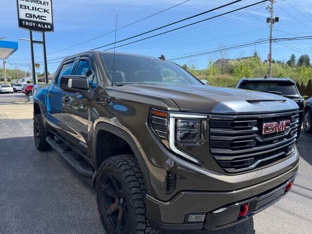 2023 GMC Sierra