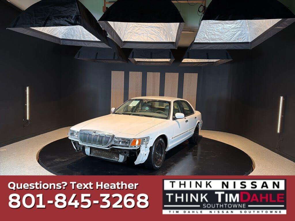 2002 MERCURY Grand Marquis