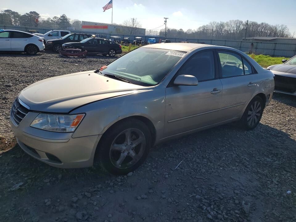 2010 HYUNDAI Sonata