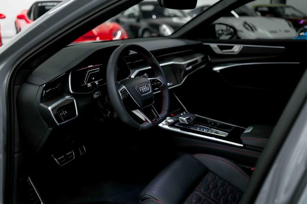 2025 Audi RS 6