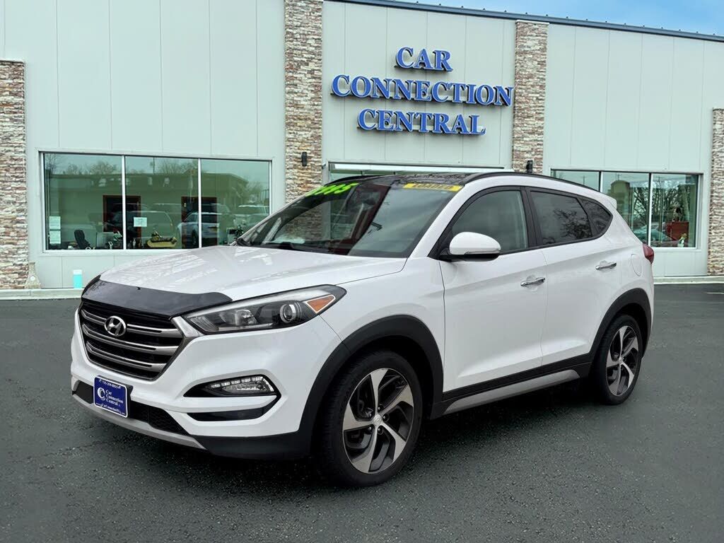 2017 HYUNDAI Tucson