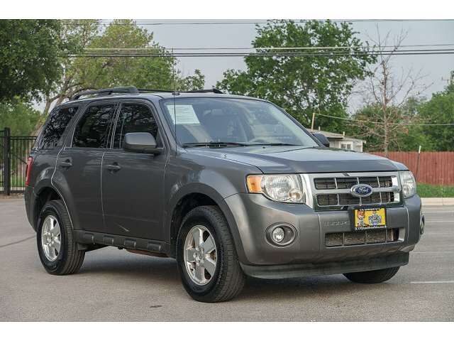 2011 FORD Escape