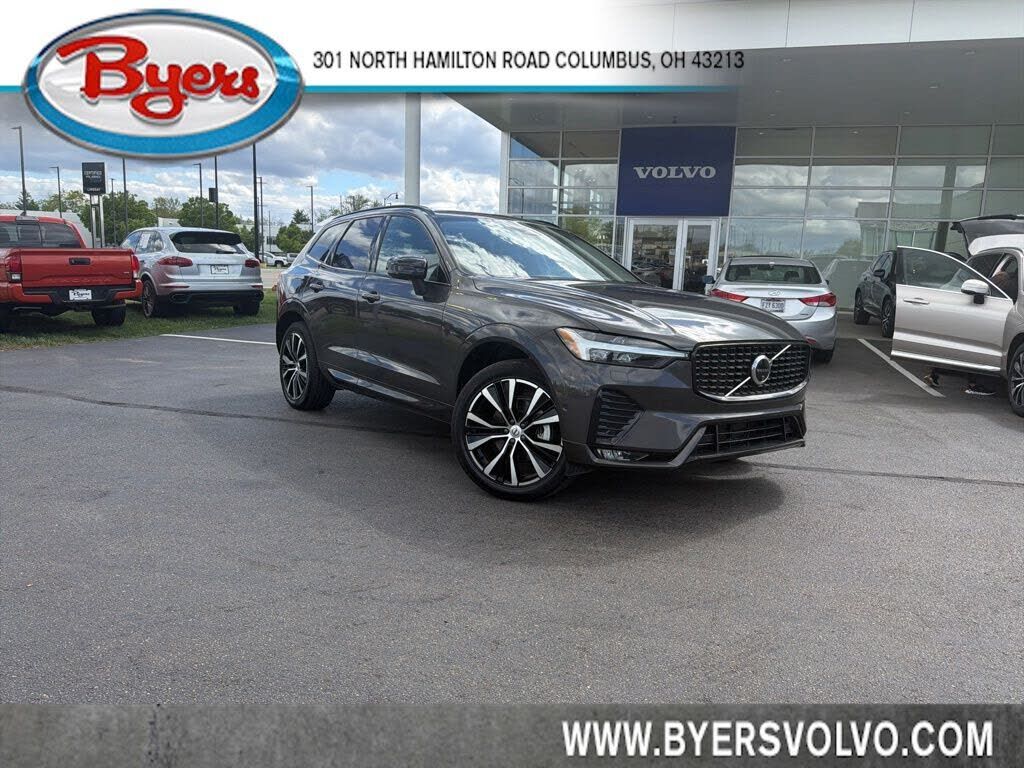 2025 VOLVO XC60