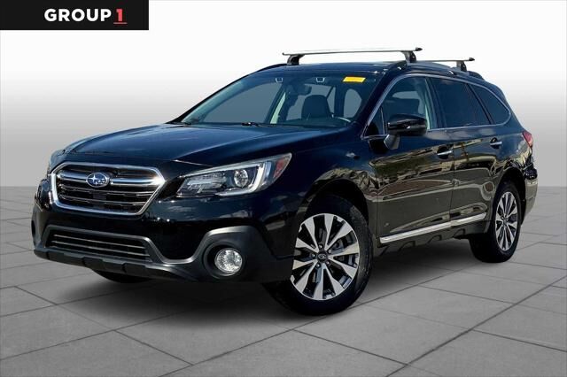 2018 SUBARU Outback