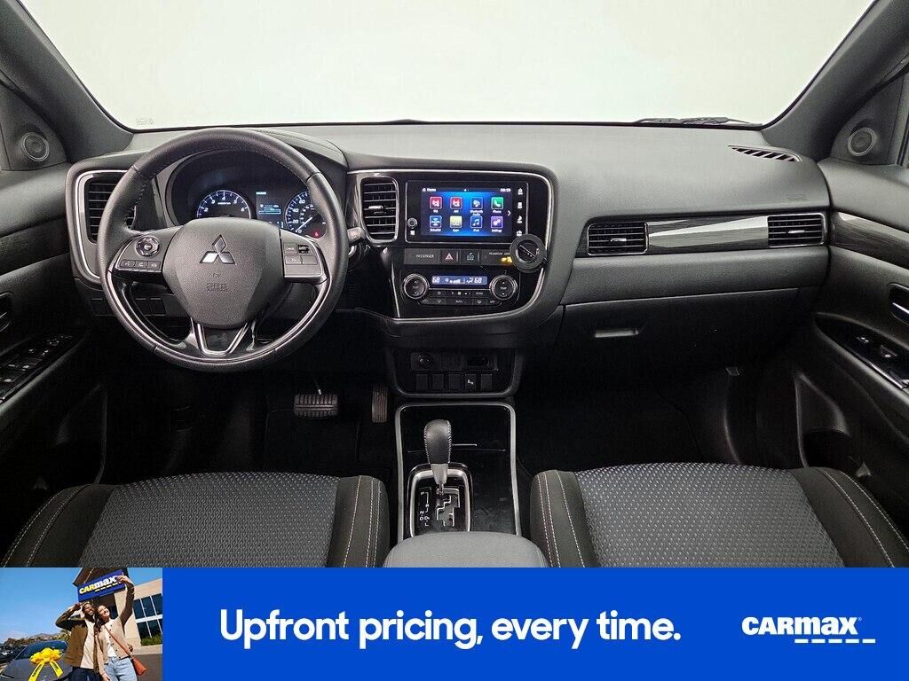 2018 MITSUBISHI Outlander