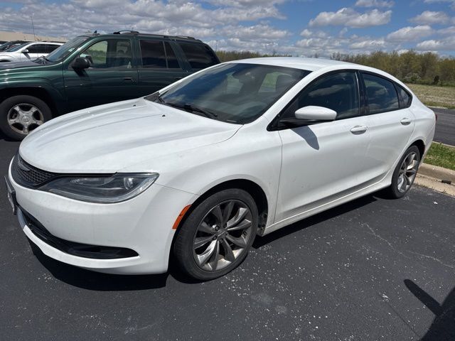 2015 CHRYSLER 200